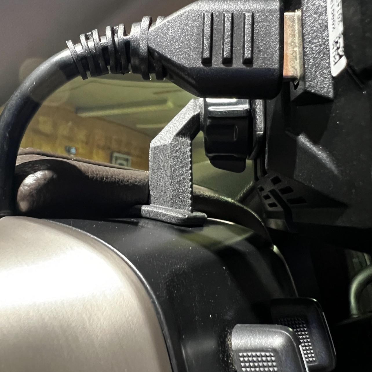 2015-2019 GM CTS Dash/Pillar Mount