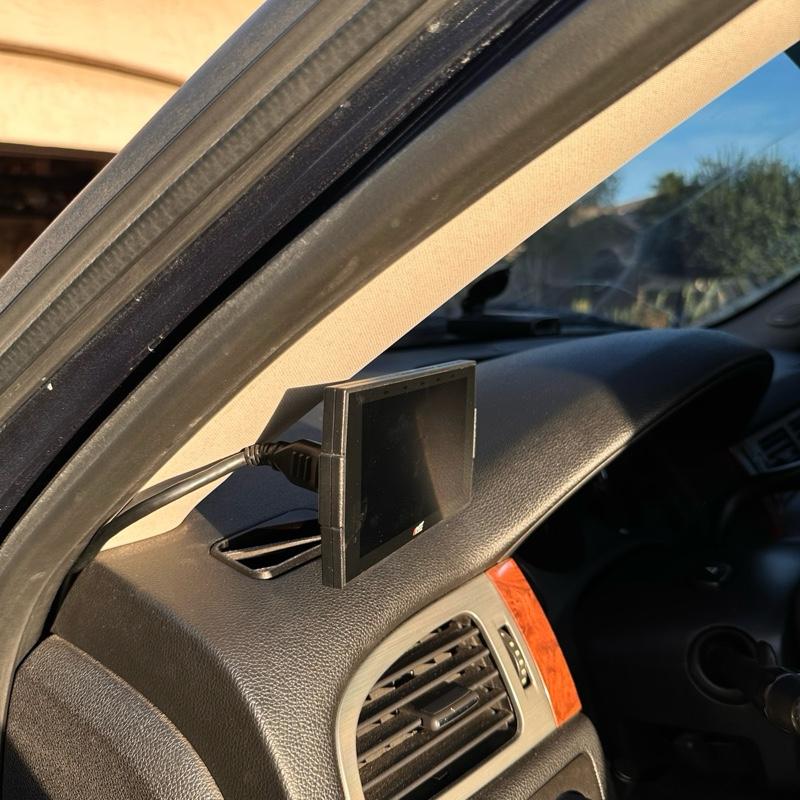 2007.5–2014 GM Denali / LTZ / CTS 2&3 Vent Mount